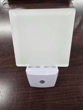 Load image into Gallery viewer, Night light