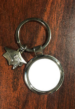 Load image into Gallery viewer, GRADUATION KEY CHAINS &amp; CLIPS
