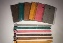 Load image into Gallery viewer, PU Leather Luggage Tags - New Colors
